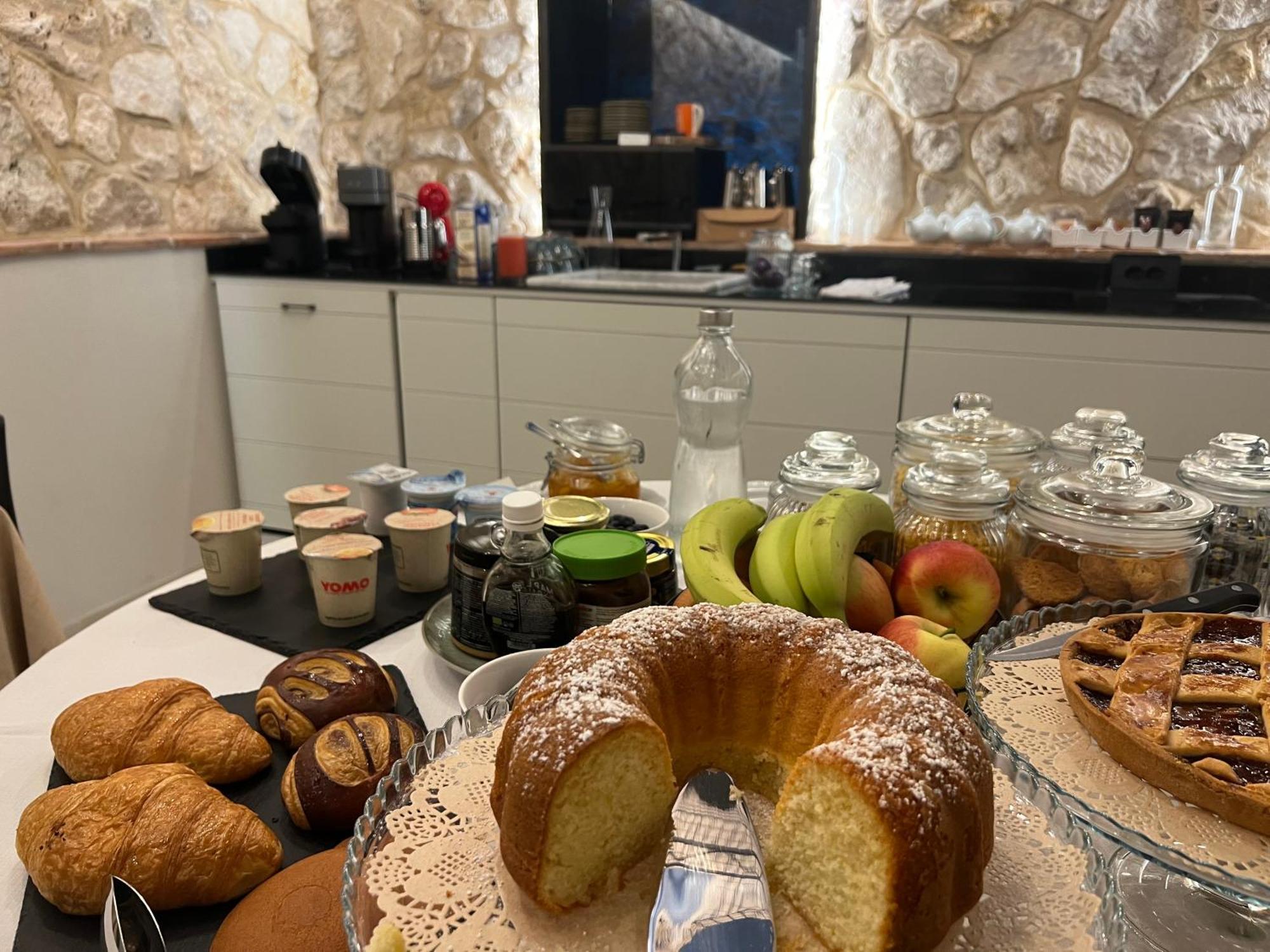 Pietrasanta Ai Teatri Bed & Breakfast ภายนอก รูปภาพ
